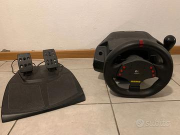 Volante + pedali marca MOMO