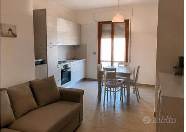 Bilocale-Firenze Bellariva-con balcone
