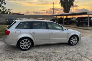 Audi a4 2.0 tdi 140 cv s line cambio automatico