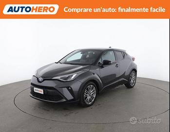 TOYOTA C-HR UD49681