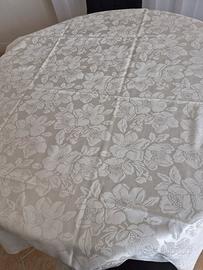 tovaglia quadrata damascata