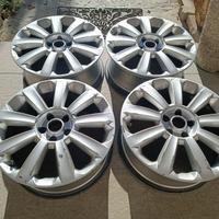 Cerchi in lega mozzo Fiat da 18 pollici