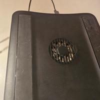 Piano supporto per computer portatile  con ventola