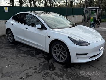 Tesla model 3 long range 2022