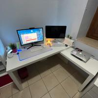 Scrivania angolare Ikea Malm