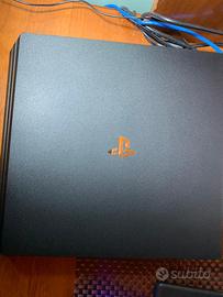 PLAYSTATION 4 PRO 1 TB