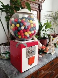 Distributore chewing-gum 