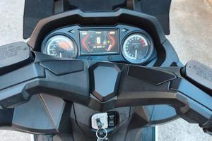 scooter 300