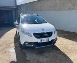 Peugeot 2008 BlueHDi 120 Allure | 2016