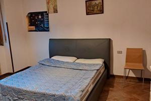 Condivido appartamento stanza singola