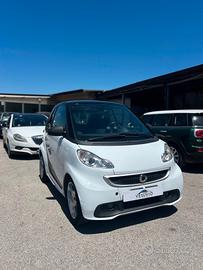 Smart ForTwo 1.0 52 kW MHD coupé - 2014