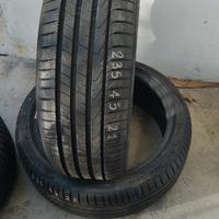 Pneumatici 235 45 21 Pirelli 