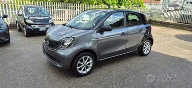 SMART ForFour 70 1.0 basic