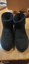 Stivaletti UGG donna taglia 38