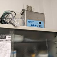 VETRINA PENSILE 100x45cm