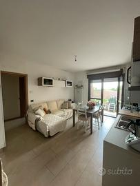 Appartamento con 2 giardini