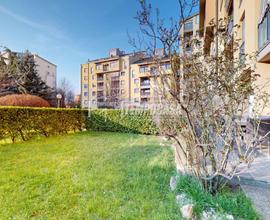 APPARTAMENTO QUADRILOCALE CON GIARDINO