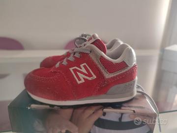 Lotto quattro paia di scarpe per bimbi numero 20