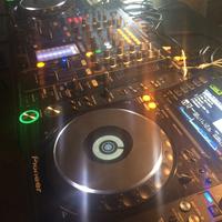 Pioneer CDJ2000 Nexsus + mixer