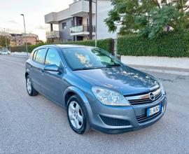 OPEL Astra 1.3 Diesel 5 porte adatta Neo Patentati