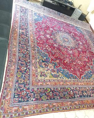 Tappeto persiano pregiato 370x300