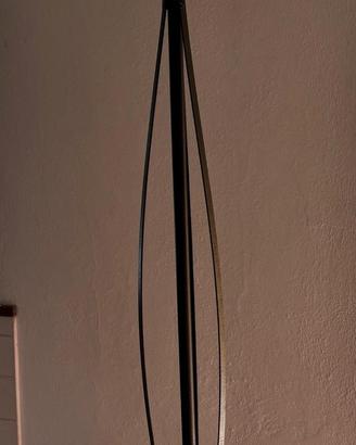  Lampada a piantana in ferro vintage 
