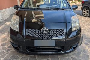 toyota yaris 5p benzina