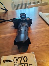 macchina fotografica Nikon F70