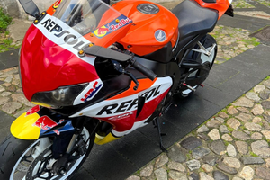Cbr 1000rr fireblade repsol