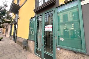 Ufficio ristrutturato fronte strada