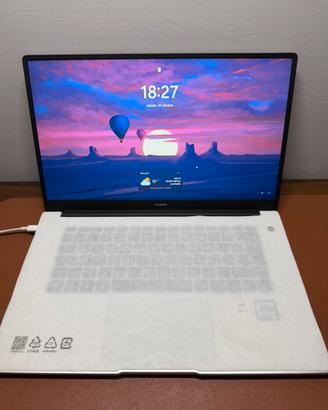 Huawei MateBook D15-Intel i3/8GB RAM/SSD 256 GB
