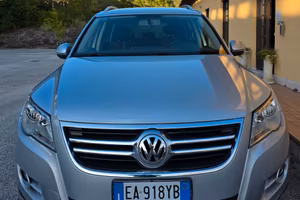 Volkswagen Tiguan 2.0 TDI DPF 4MOTION Sport & Styl