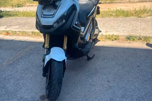 Honda x-adv