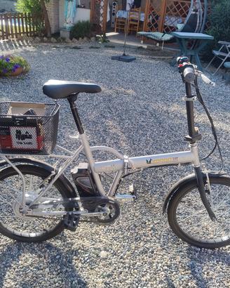 bici elettrica pieghevole 