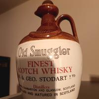 Antica bottiglia in ceramica scozzese vintage 