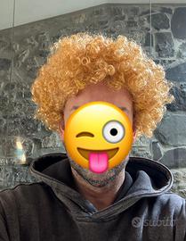 Parrucca riccia bionda