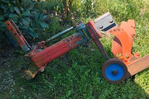 Aratro per trattore da 50 cv