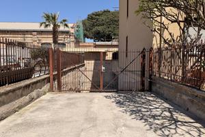Box/Posto auto Palermo [BxM/3VRG]