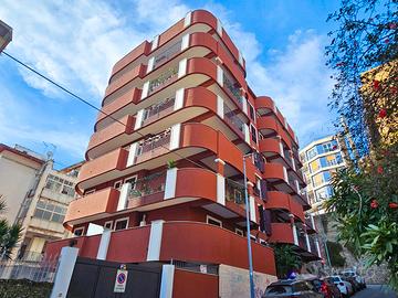 Pressi Villa Mazzini, prestigioso appartamento