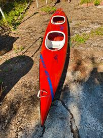 Canoa biposto in vetroresina presso Marina diAscea