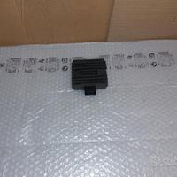 regolatore di tensione brutale 800 675