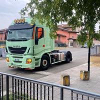 Vendo Iveco stralis + semirimorchio schimz