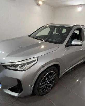 BMW - X1 - sDrive18d Msport