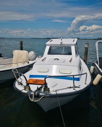 Barca pilotina Primorka