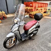 Kymco People 125
