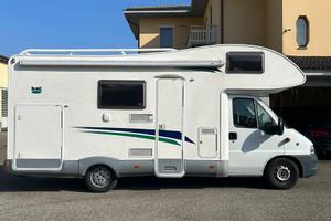 Camper mansardato McLouis Glen 2006