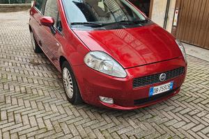 FIAT GRANDE PUNTO 1.4 77CV 57KW OK NEOPATENTATI 