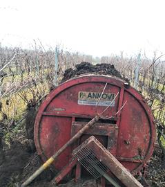 Spandimento Letame Vigneti 