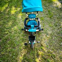 triciclo con cappottina fascon
