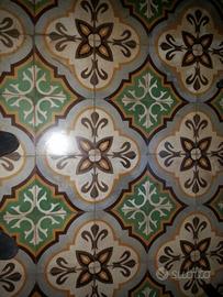 Piastrelle pavimento interno